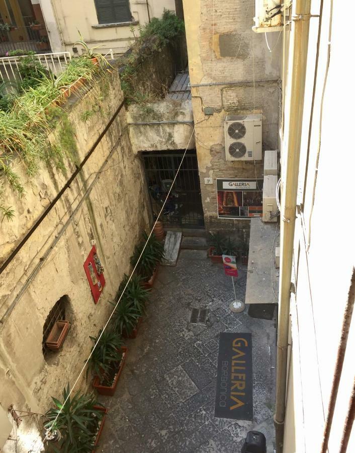 Napoli Plebiscito Apartment Esterno foto