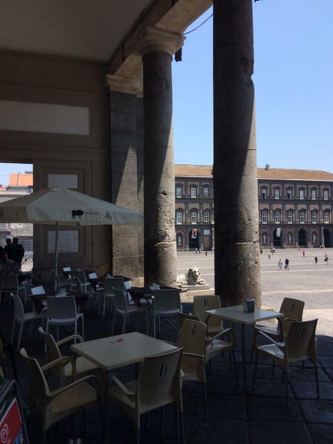 Napoli Plebiscito Apartment Esterno foto