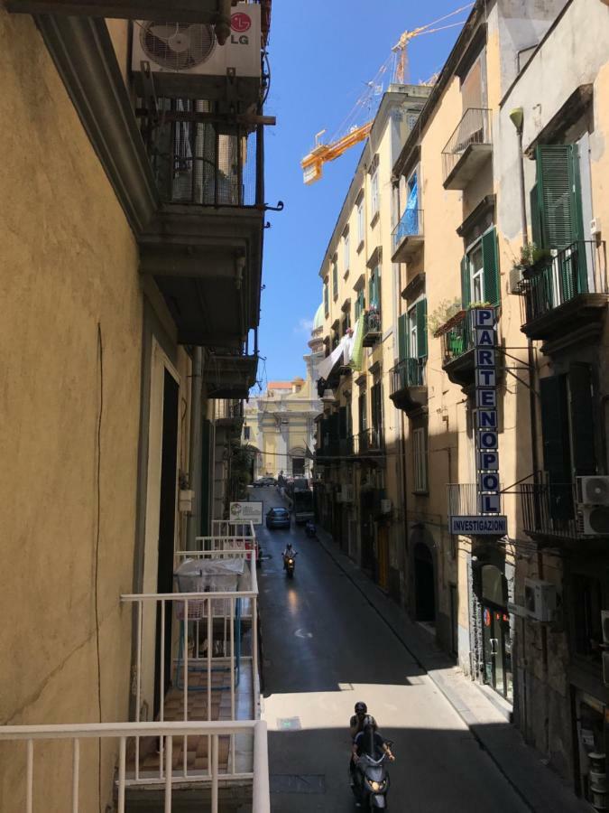 Napoli Plebiscito Apartment Esterno foto