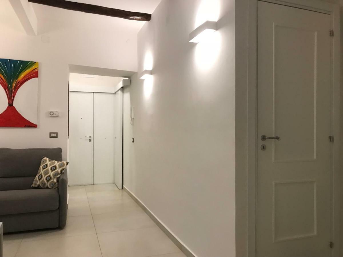 Napoli Plebiscito Apartment Esterno foto