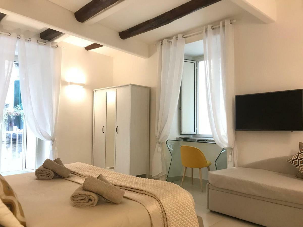 Napoli Plebiscito Apartment Esterno foto